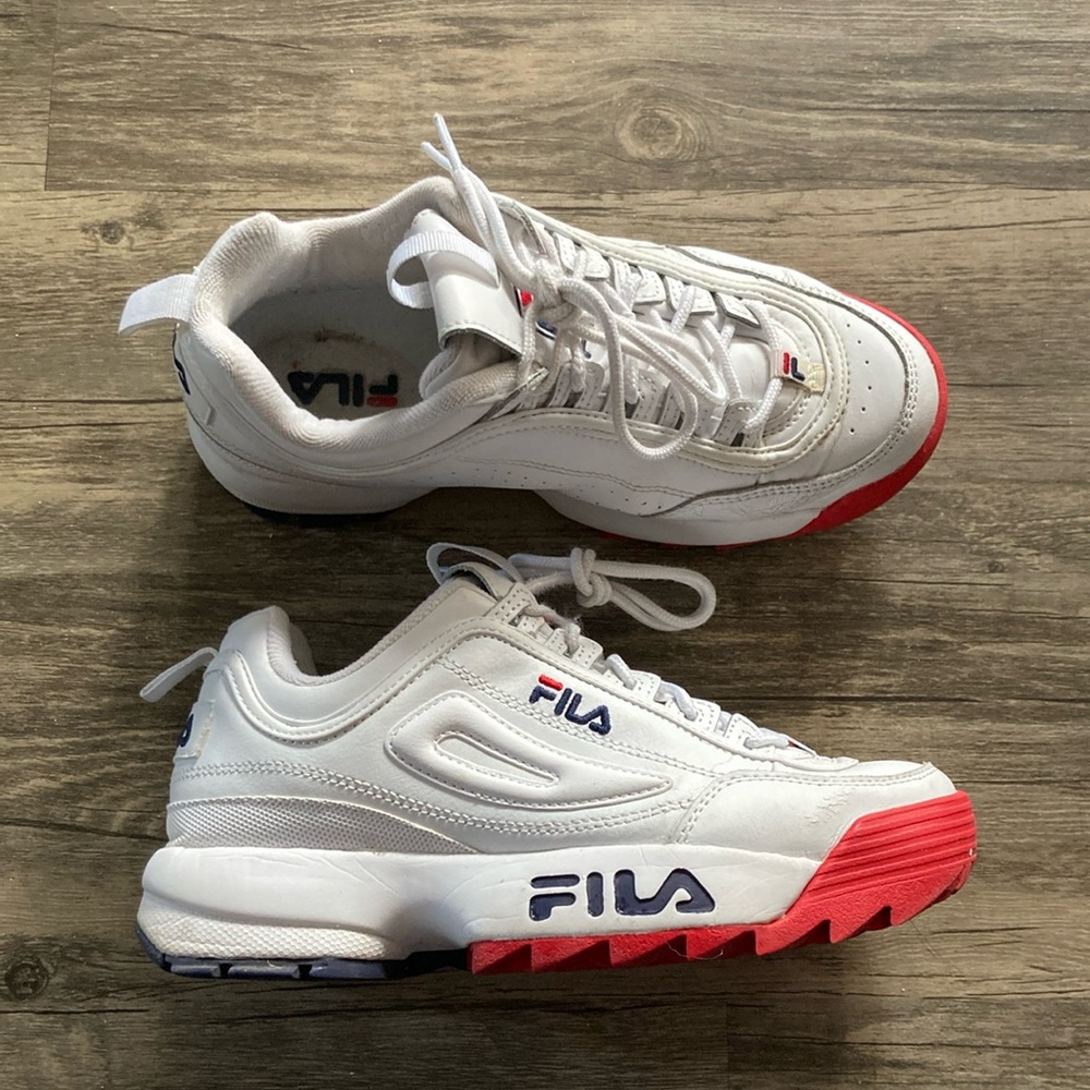 Fila Disruptor 2 Premium. Size 7.5